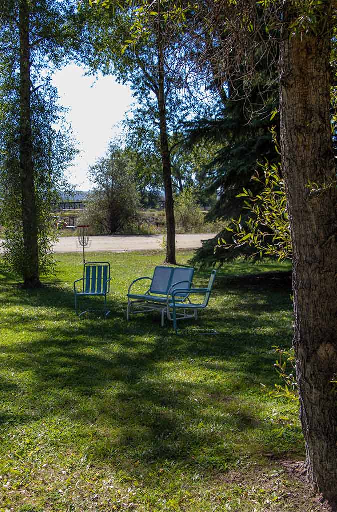 Park at Island Acres Resort Motel Amenities